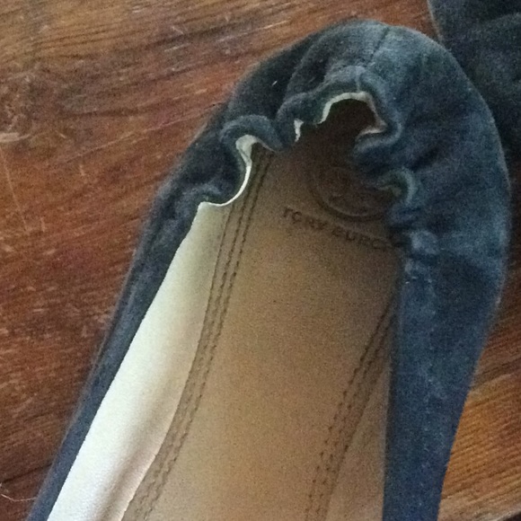 Tory Burch Suede Jeweled Bow Flats - Picture 2 of 8
